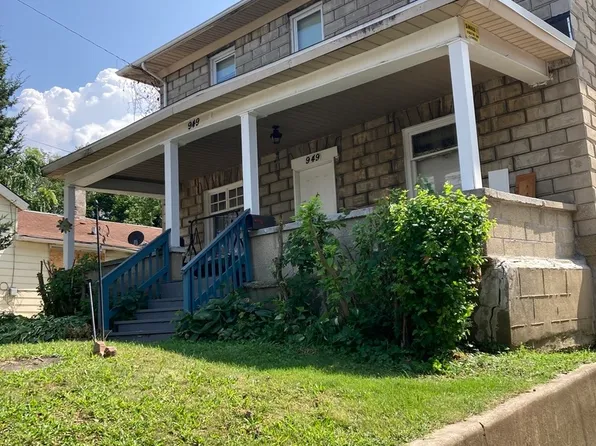 949 E New York St, Aurora, IL 60505