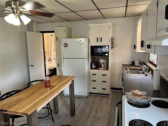 4th image of 115 Washington Ave