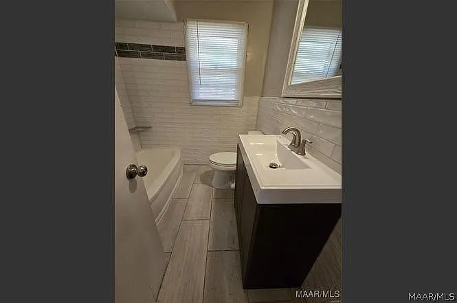 2786 Crestview Ave — Photo 24