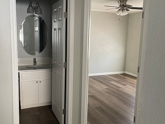 4th image of 1712 Elayne Dr #1718