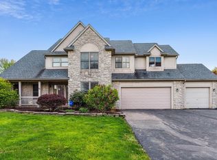 51 Roland Ct, Pataskala, OH 43062