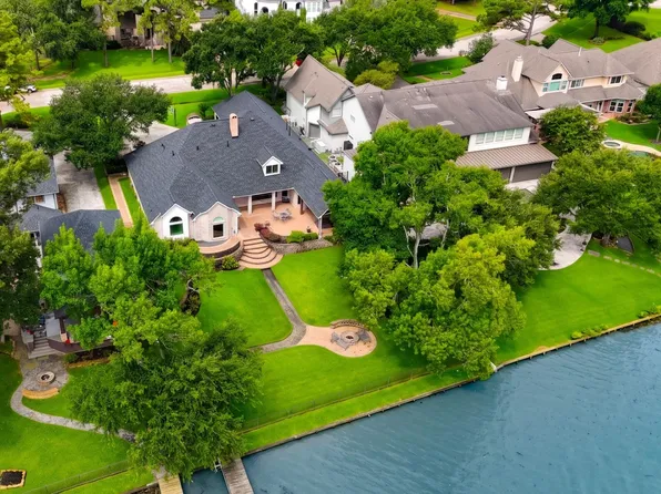 7815 Lake Mist Ct, Humble, TX 77346