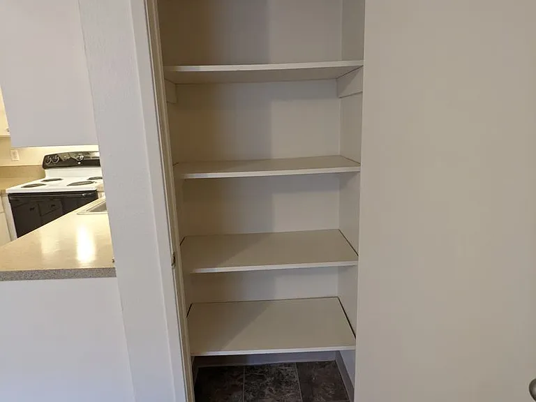 Royal Crest Townhomes — Photo 47