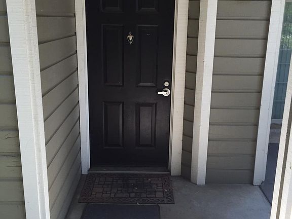 4th image of 520 Canyon Oaks Dr APT C
