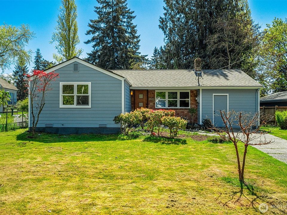 1st image of 1557 NE 171st Street