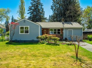 1557 NE 171st St, Seattle, WA 98155