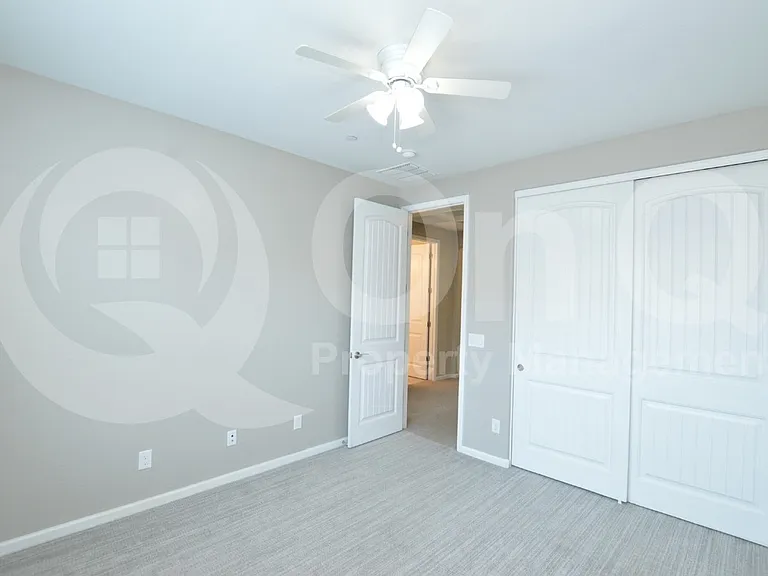 2477 W Market Pl #34 — Photo 12
