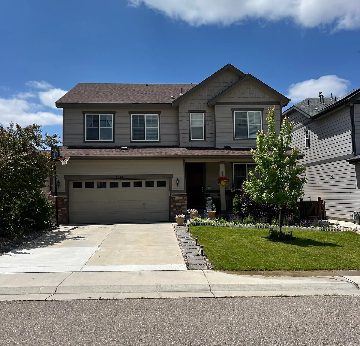 6 bed, 5.0 bath, 3729 sqft, $3,700 — Photo 4