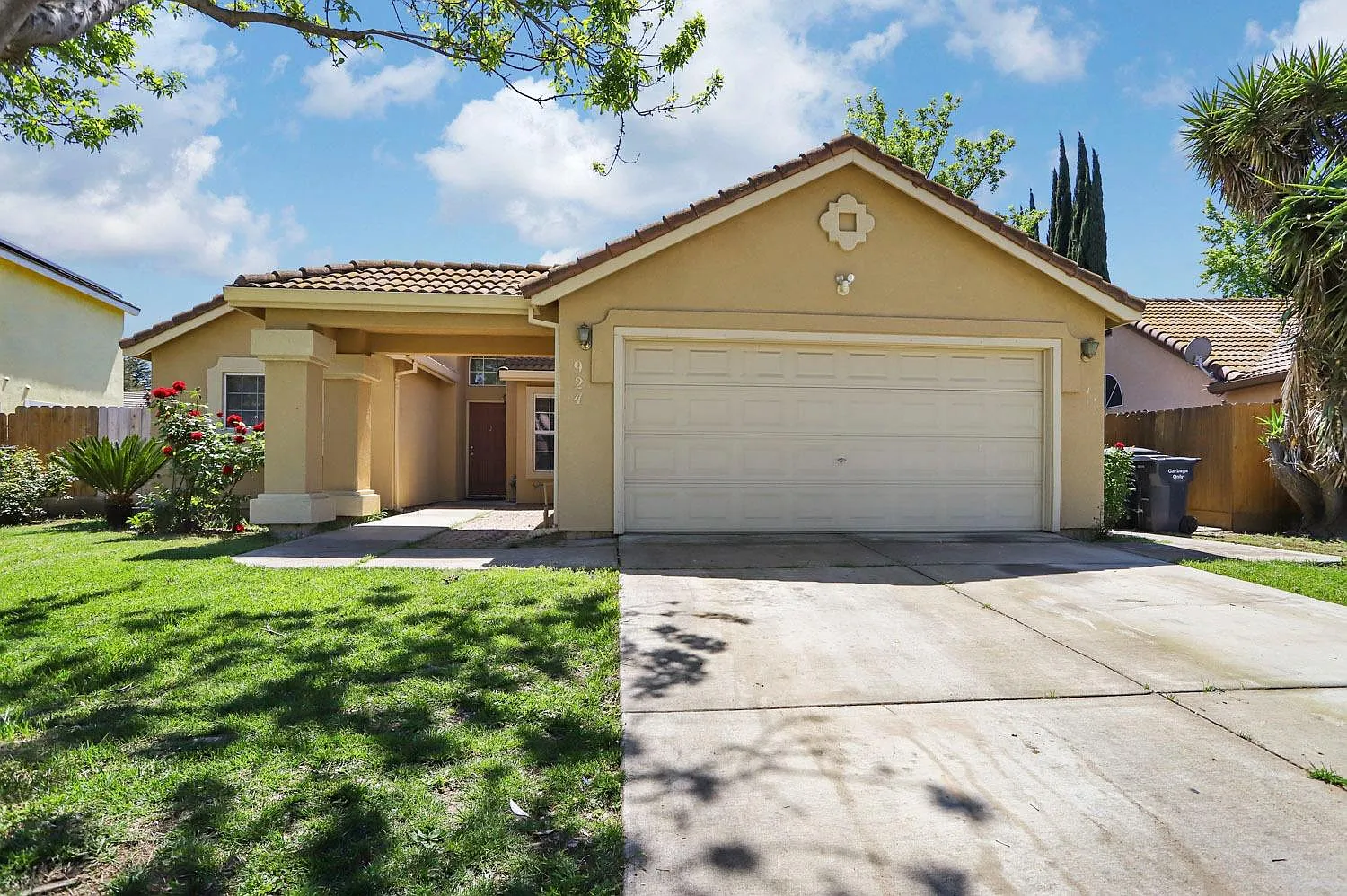 924 Gotland Ct photo 1