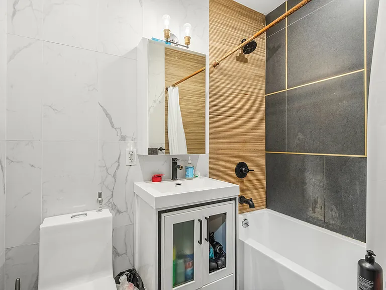 221 Martense St #3B — Photo 7