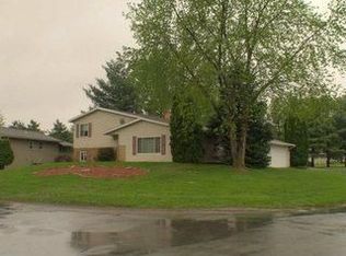 N5665 Sandpiper Dr, Onalaska, WI 54650