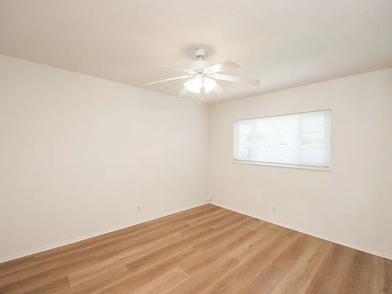 5769 E Oakbrook St — Photo 6