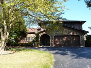 24901 S Willow Brook Trl, Crete, IL 60417