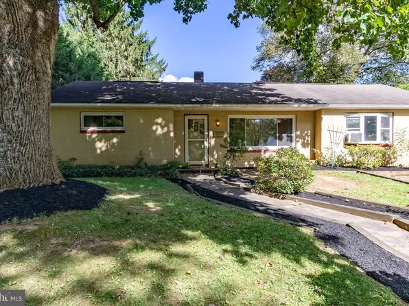 217 Homan Ave, State College, PA 16801