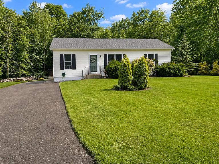 Single Level Ranch