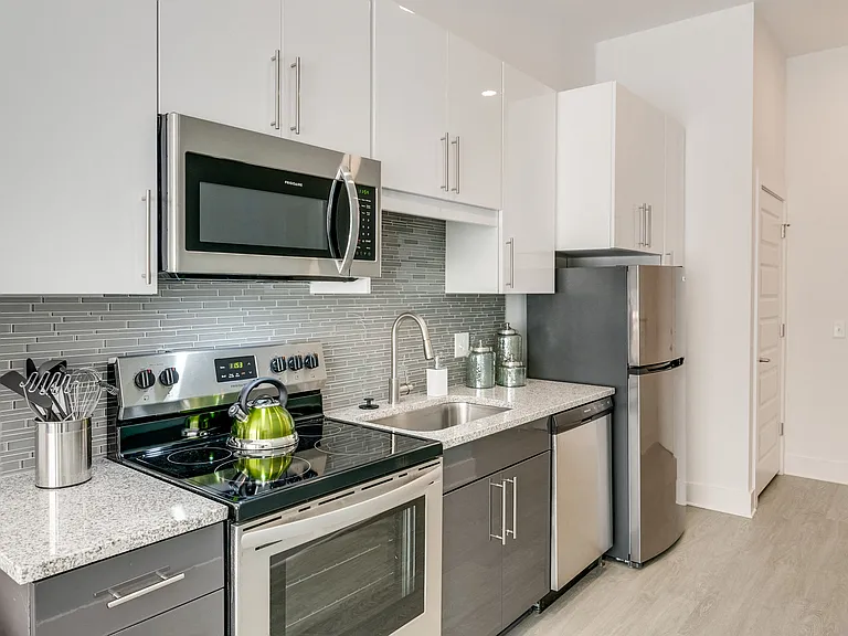 Link Apartments Grant Park — Photo 6