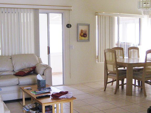2nd image of 1922 E Palm Beach Dr