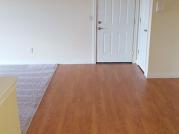 5th image of 1599 Eden Park Dr APT 7