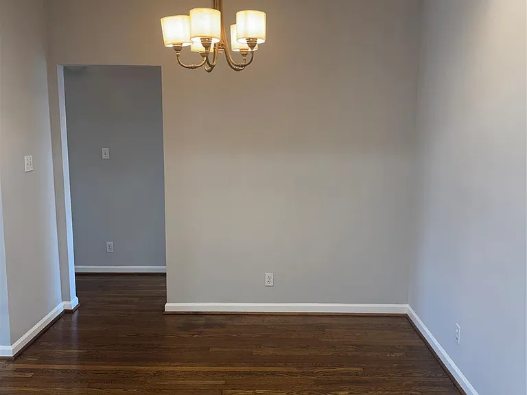 4007 Bute St #4 — Photo 5