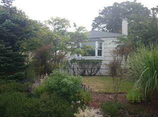 3210 Arapahoe Pl W, Seattle, WA 98199