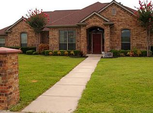 804 Mountain Ridge Ct E, Lakeside, TX 76135