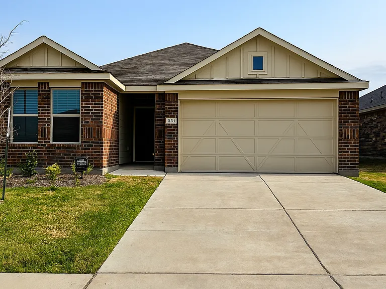 2828 Eppright Dr — Photo 1