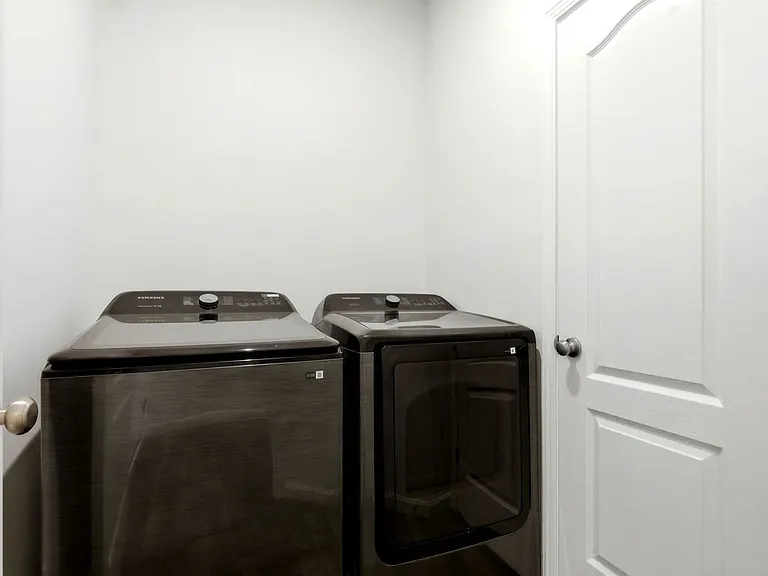 6029 Bluecrest Dr — Photo 30