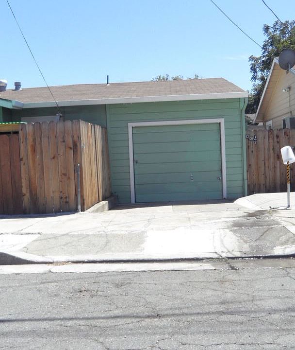 1st image of 1200 1/2 G St
