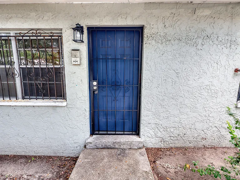 2914 E 26th Ave #B — Photo 1