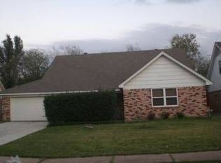 2629 Magnolia Dr, Irving, TX 75062