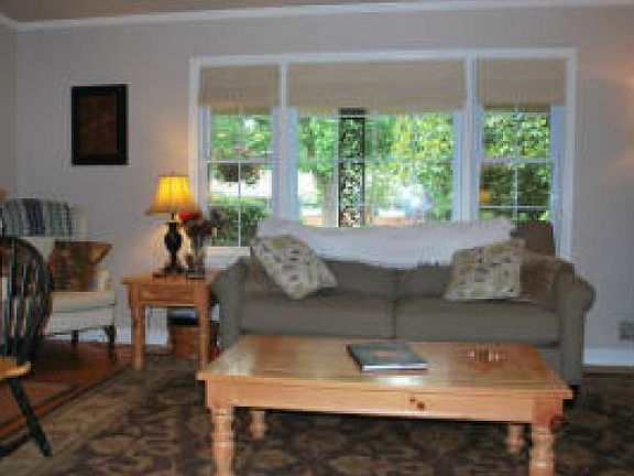 5th image of 2203 Cantle Ln