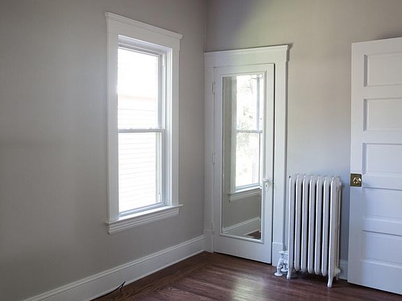 5th image of 1428 Westwood Ave