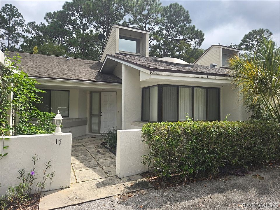 1st image of 17 Seagrape St