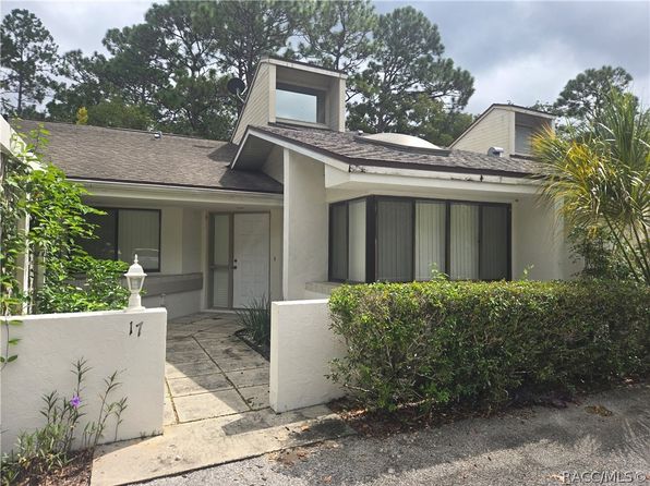 17 Seagrape St