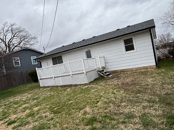 2nd image of 2819 W Savannah Ave