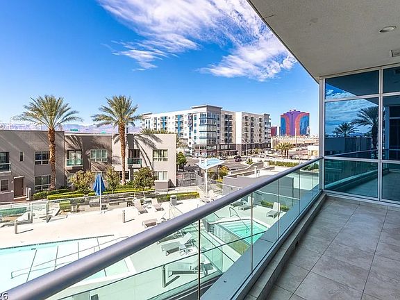 3rd image of 4525 Dean Martin Dr Unit 304