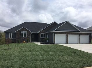 662 Jonathan Rd, Hannibal, MO 63401