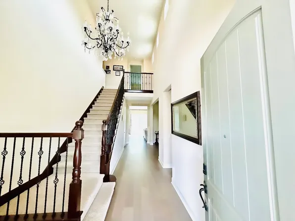 5436 Reef Cir, Carlsbad, CA 92008