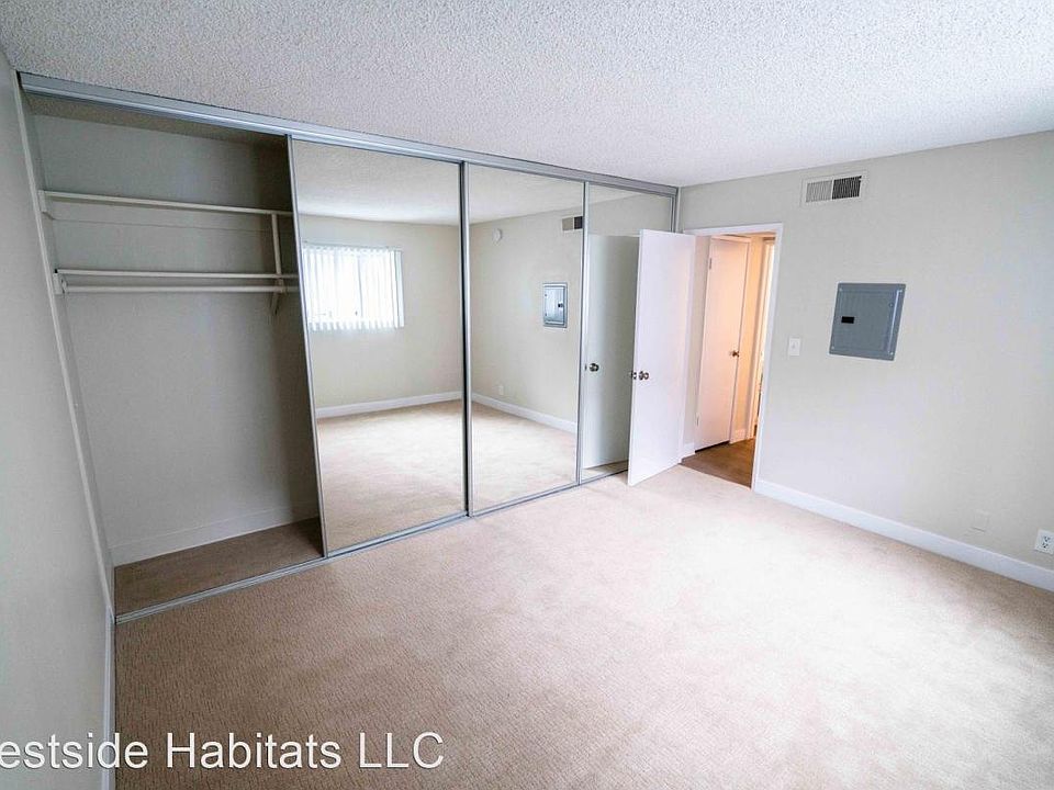 1st image of 226 S Serrano Ave #226