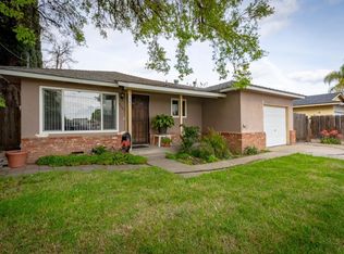 3943 Sierra St, Riverbank, CA 95367