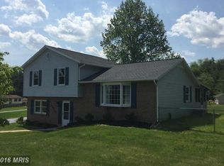 18324 Upper Beckleysville Rd, Hampstead, MD 21074