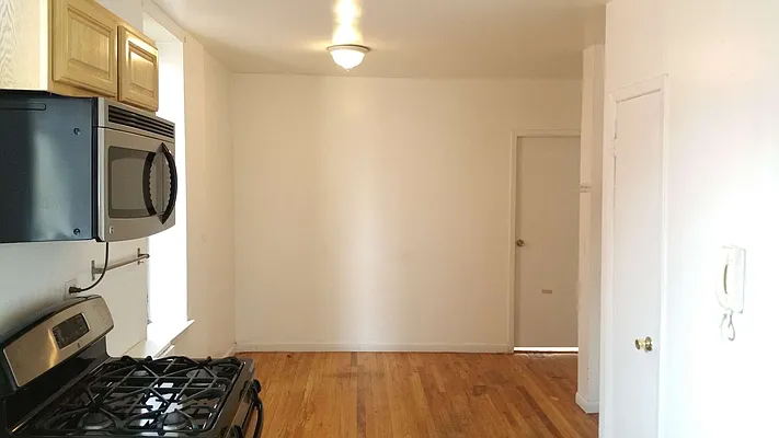 Rented by OGI Management | media 12