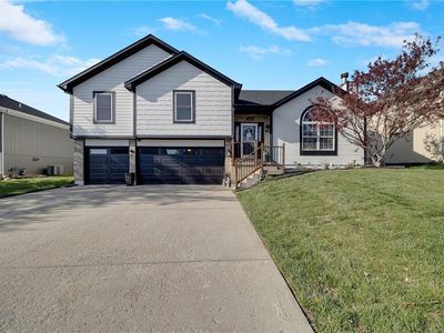 1110 NW Sawgrass Dr, Grain Valley, MO, 64029