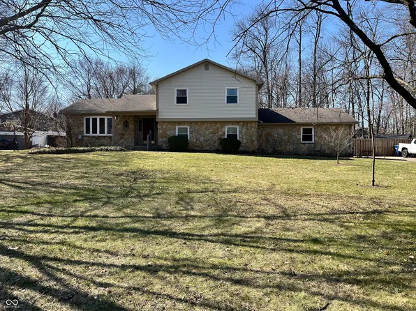 8811 Saville Rd, Noblesville, IN 46060