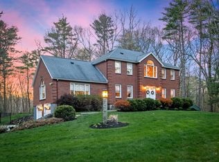 14 King Edward Ct, Boxford, MA 01921