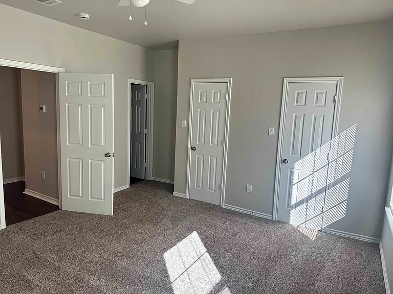 7958 Bonaire St #B — Photo 28