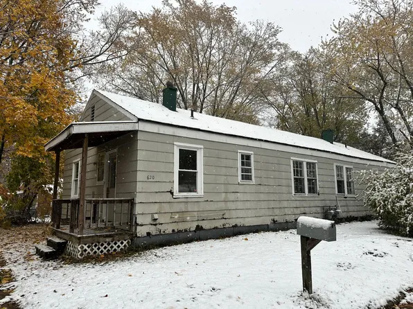 620 Kingsporte Ln, La Porte, IN 46350