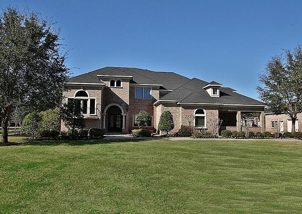 1st image of 15921 Stone Oak Estates Ct