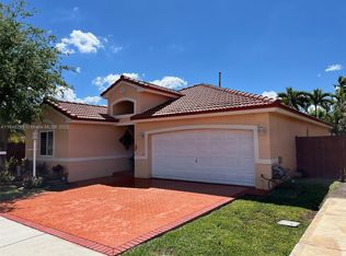 15738 SW 84th Ter, Miami, FL 33193