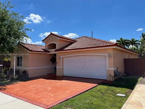 15738 SW 84th Ter, Miami, FL 33193